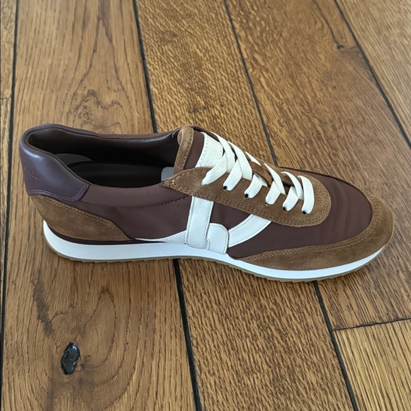 Veronica Beard Penrose Sneakers - Picture 5 of 6